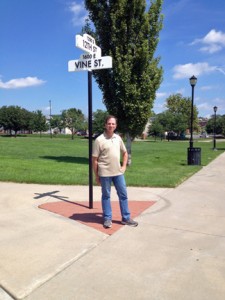 12_Street_And_Vine